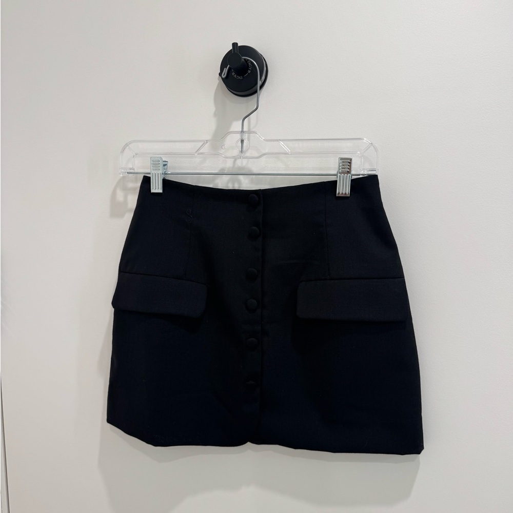 Chic Black Button-Up Skirt